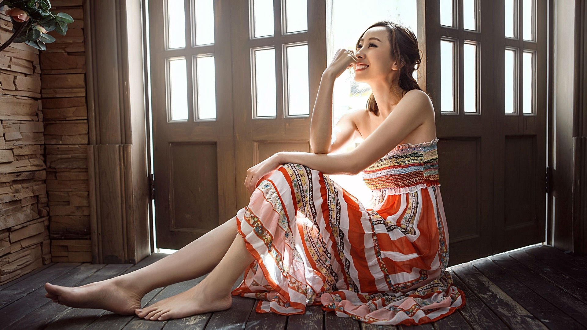 俱乐部外援多语种培训课程上线促进更好沟通与配合，外语俱乐部海报